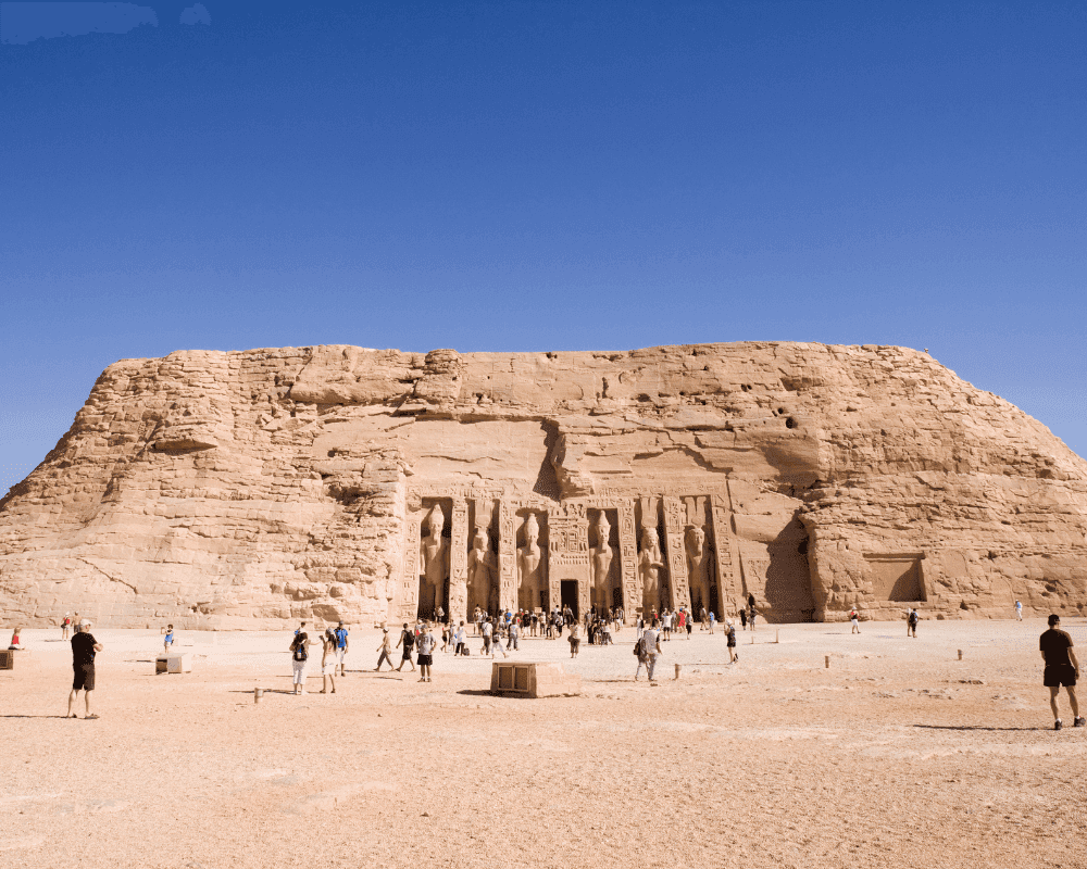 ABU SIMBEL OVER LAND photo 4